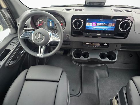 New 2026 Mercedes-Benz Sprinter 2500 image 20