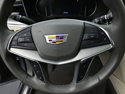 Certified 2023 Cadillac XT5 Premium Luxury image 18