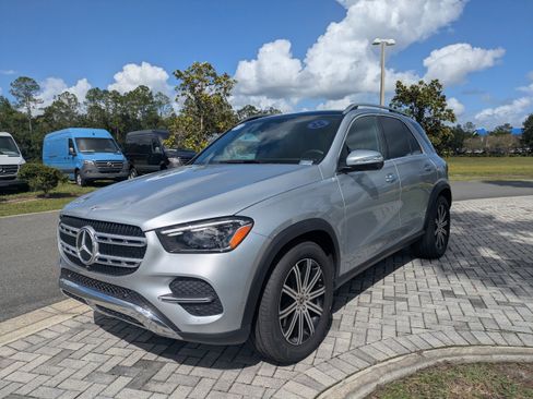 Certified 2025 Mercedes-Benz GLE 450e 4MATIC image 10