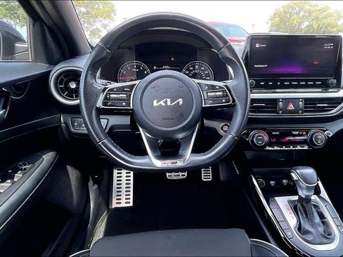 Used 2022 Kia Forte GT-Line w/ GT-Line Technology Package FWD image 8
