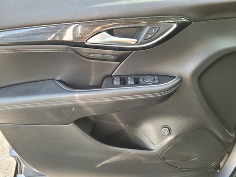 Used 2021 Buick Envision Essence w/ Sport Touring Package image 8
