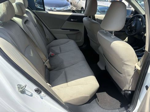 Used 2016 Honda Accord LX image 15