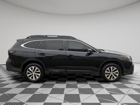 Certified 2022 Subaru Outback Premium image 13