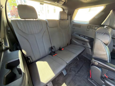 Used 2025 Hyundai Palisade Calligraphy AWD/4WD image 26