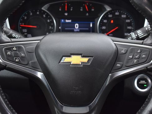 Used 2019 Chevrolet Equinox LT AWD/4WD image 15