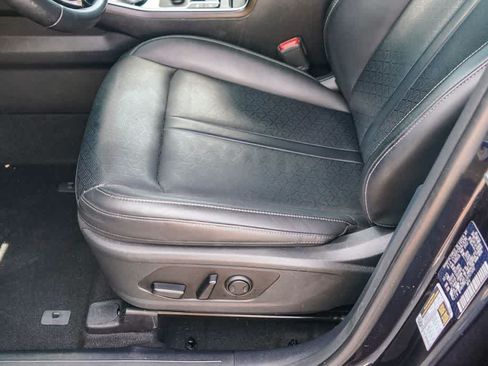 Certified 2023 Kia Sorento EX AWD/4WD image 18