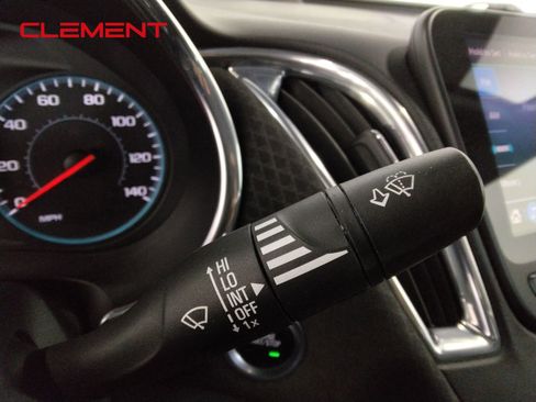 Used 2020 Chevrolet Malibu LT FWD image 15