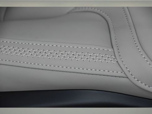 New 2026 Volvo XC90 B6 Plus w/ Protection Package Premier image 19