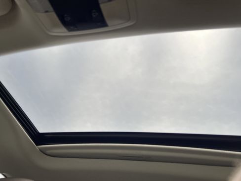 Used 2017 Lexus GX 460 Premium w/ Premium Package image 28