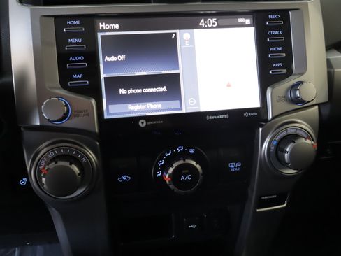 Used 2024 Toyota 4Runner SR5 Premium w/ Moonroof Package AWD/4WD image 16