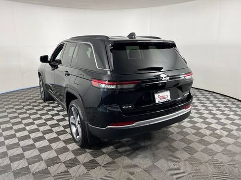 Used 2026 Jeep Grand Cherokee Limited AWD/4WD image 5