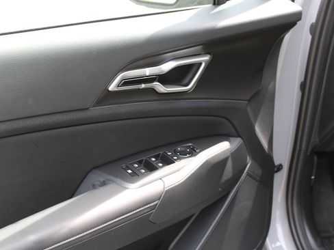 New 2026 Kia Sportage EX FWD image 19