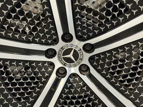 Certified 2023 Mercedes-Benz EQS 450+ 4MATIC SUV image 18