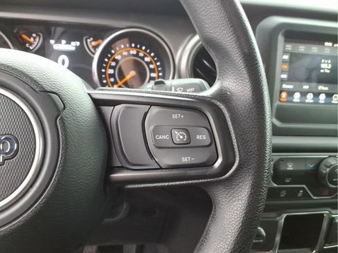 Used 2023 Jeep Wrangler Unlimited Sport AWD/4WD image 24