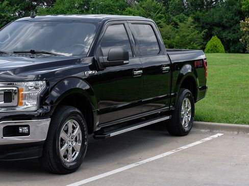 Used 2019 Ford F150 XLT w/ Equipment Group 302A Luxury AWD/4WD image 8