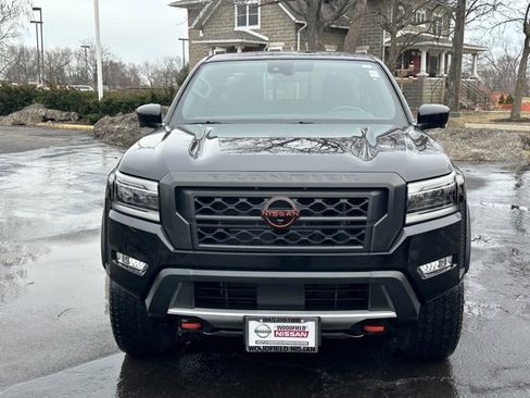 Certified 2022 Nissan Frontier PRO-4X image 2
