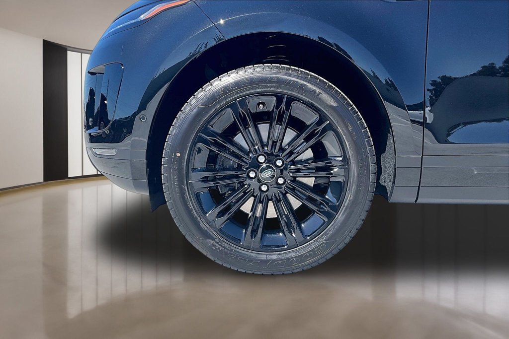 New 2026 Land Rover Range Rover Evoque S AWD/4WD image 13