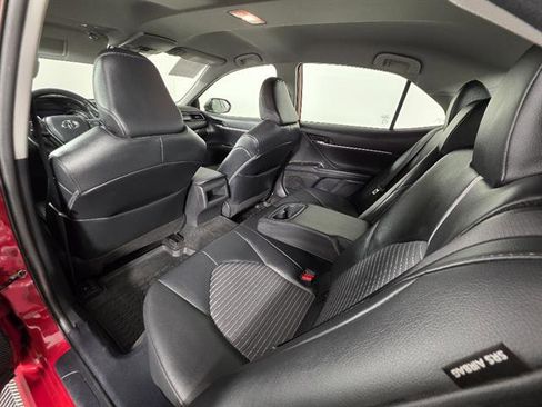 Used 2022 Toyota Camry SE w/ Cold Weather Package AWD/4WD image 23