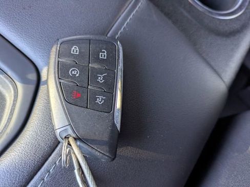 Used 2023 Chevrolet Suburban LT image 30