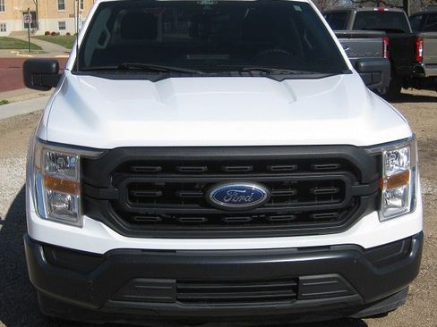 Used 2021 Ford F150 XL w/ Equipment Group 101A High RWD image 9