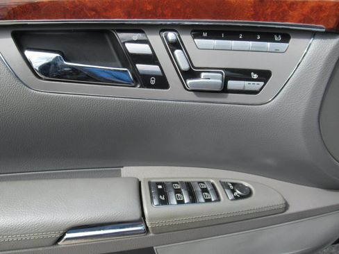 Used 2007 Mercedes-Benz S 550 image 22