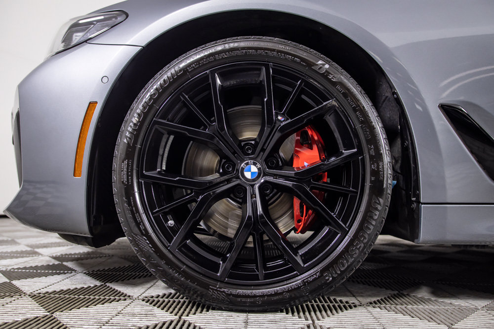 Used 2023 BMW 530i w/ M Sport Package RWD image 40
