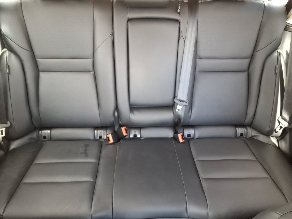 Used 2025 Nissan Rogue SV w/ SV Premium Package FWD image 17