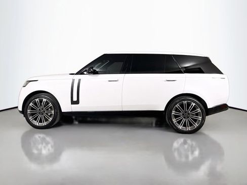 Certified 2024 Land Rover Range Rover Long Wheelbase SE image 8