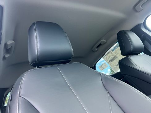 New 2026 Ford Mustang Mach-E Select image 16