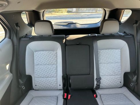 Used 2020 Chevrolet Equinox LS w/ LPO, Roadside Safety Package image 25