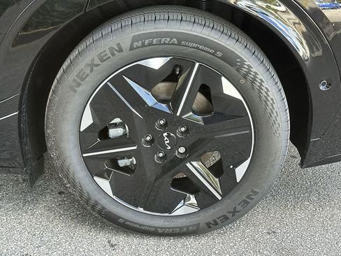 New 2025 Kia EV6 GT-Line image 11