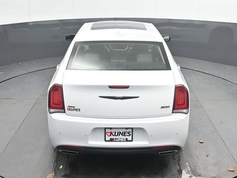 Used 2023 Chrysler 300 Touring L w/ Popular Equipment Group image 35