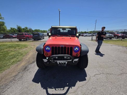 Used 2013 Jeep Wrangler Sport AWD/4WD image 6