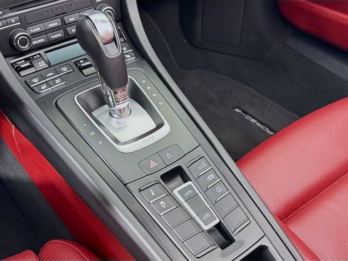 Certified 2019 Porsche 911 Targa 4 GTS AWD/4WD image 29