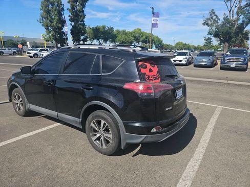 Used 2018 Toyota RAV4 XLE w/ Plus Extra Value Package FWD image 5