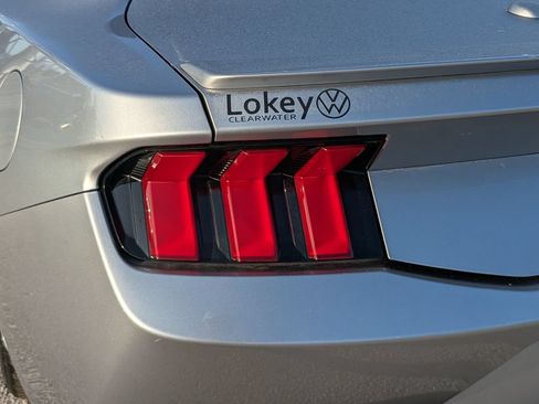 Used 2025 Ford Mustang Premium RWD image 8