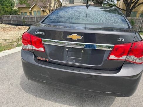 Used 2016 Chevrolet Cruze LTZ image 10