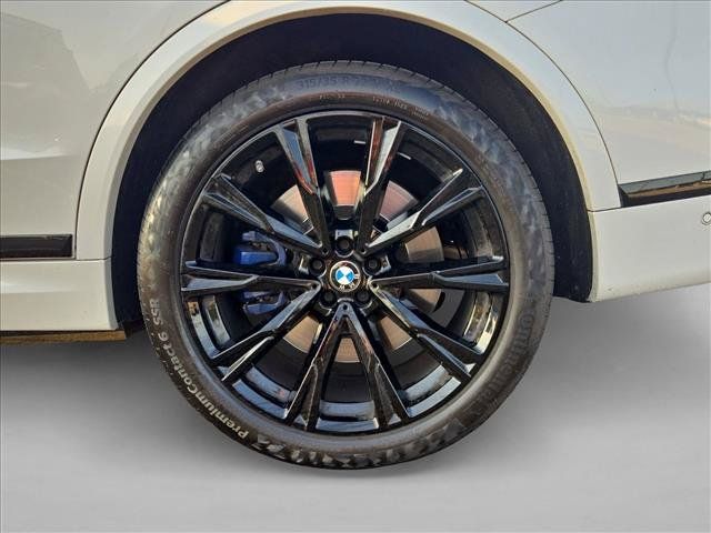 Used 2022 BMW X7 M50i w/ Executive Package AWD/4WD image 26