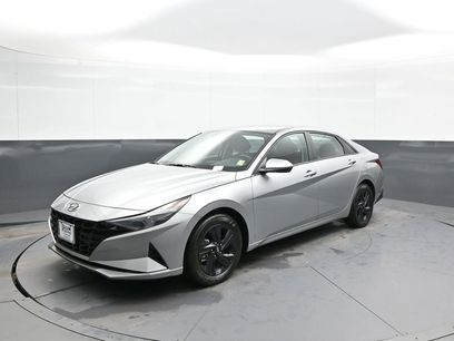 Certified 2023 Hyundai Elantra SEL w/ Cargo Package