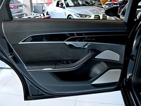 Used 2022 Audi S8 w/ S8 Comfort Plus Package image 22