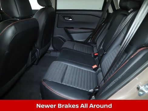 Certified 2025 Nissan Rogue SV image 13