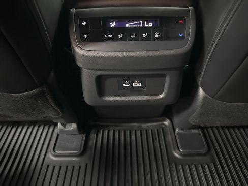 Used 2024 Nissan Pathfinder Rock Creek image 32