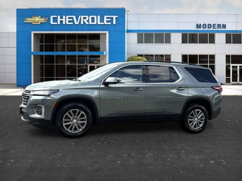 Used 2023 Chevrolet Traverse LT AWD/4WD image 1