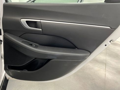 Used 2024 Hyundai Sonata SEL image 17