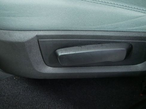 Used 2018 RAM 1500 Express w/ Express Value Package image 22