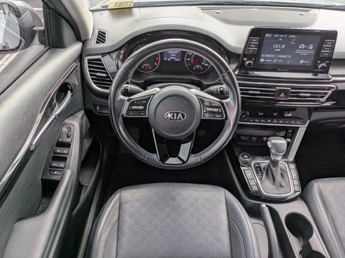Certified 2021 Kia Seltos EX AWD/4WD image 13