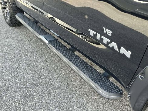 Used 2021 Nissan Titan Platinum Reserve RWD image 23