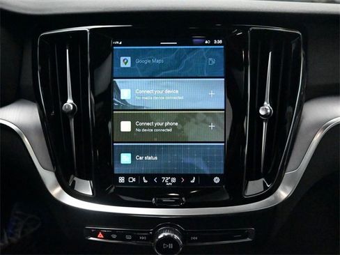 Used 2024 Volvo S60 B5 Core image 11