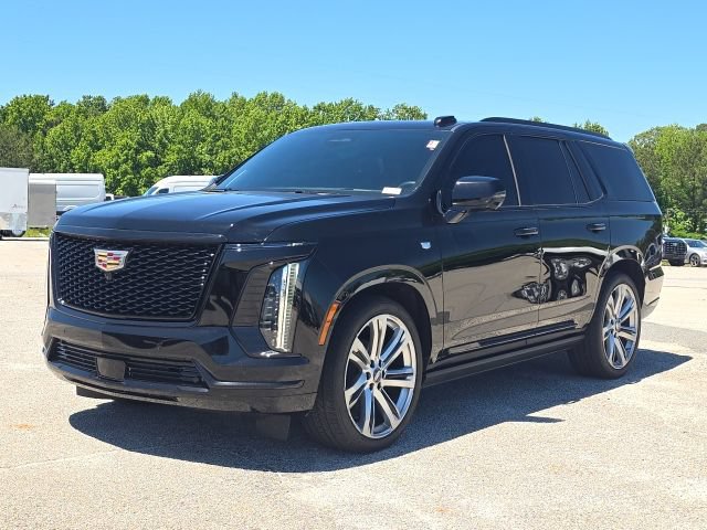Used 2025 Cadillac Escalade Sport Platinum w/ LPO, Floor Liner Package AWD/4WD image 1