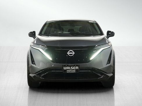 Used 2023 Nissan Ariya FWD image 8